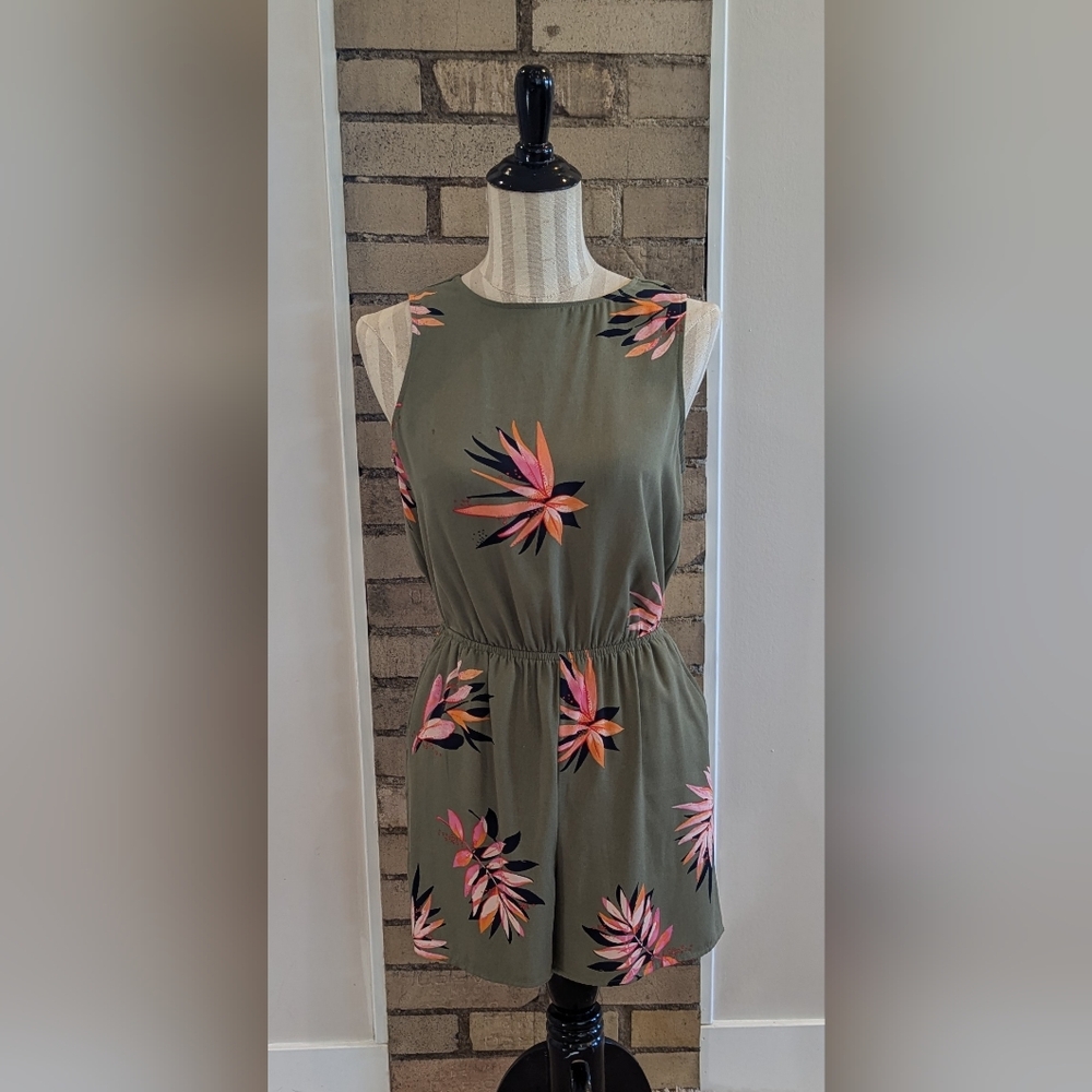 A NEW DAY Women's Green Floral Print Romper